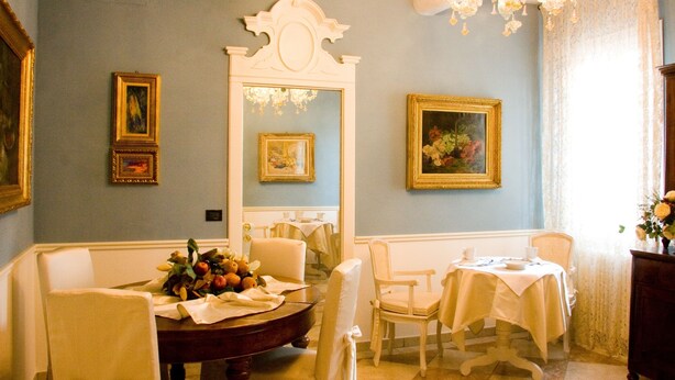 Breakfast area - B&B A Casa dell'Antiquario (San Benedetto Po)