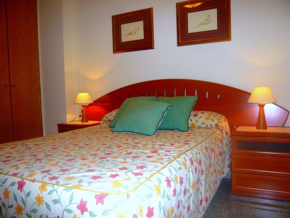 Iron/ironing board, cots/infant beds, rollaway beds, WiFi