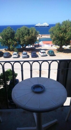 Balcony - Rooms 47 (Chania)