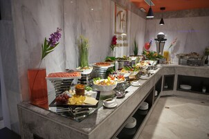 Se sirven desayunos, almuerzos y cenas