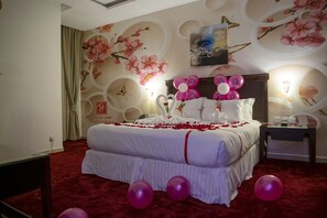 Deluxe Double Room, City View | 1 bedroom, minibar, in-room safe, soundproofing - Jazan Inn (Jizan)