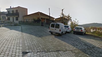 免費自助泊車