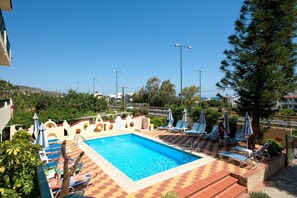 Outdoor pool, pool umbrellas