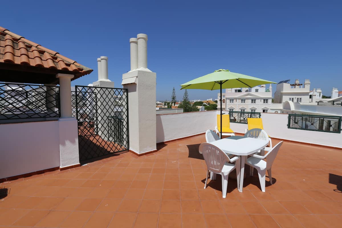 Departamento, 2 habitaciones | Terraza o patio