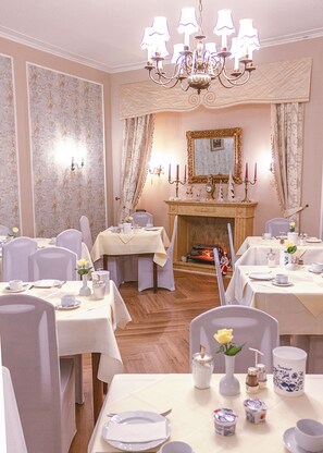 Déjeuner préparé sur commande (15 EUR par personne)