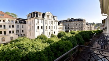 Chambre Double Supérieure, balcon | Vue sur la ville