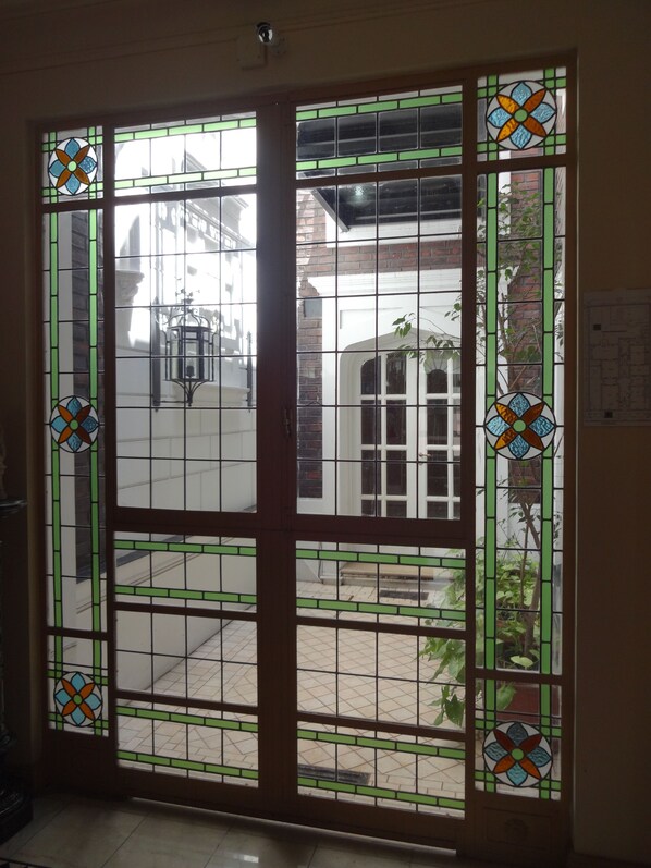 Perincian bahagian dalam