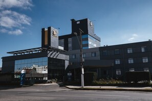 Front of property - Hotéis Le Canard (Lages)