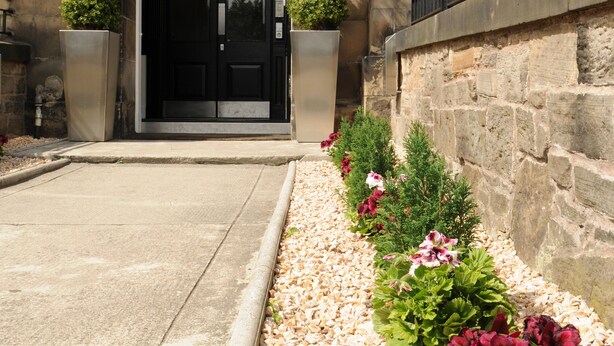 Exterior - The Hostel (Edinburgh)