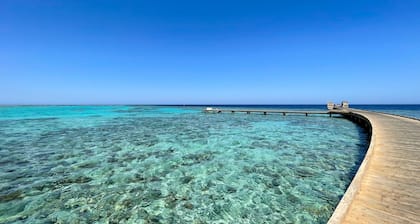 The Breakers Diving & Surfing Lodge