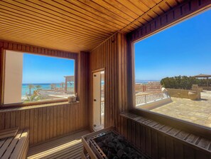 Soins du visage, soins de manucure et de pédicure