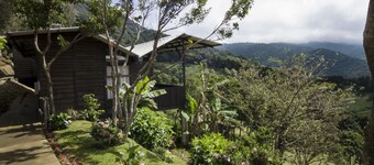 Hotel Alto Palomo