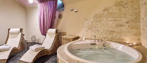 Deluxe Apartment, 1 Bedroom | Bathroom