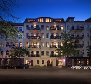 Front of property - Luxoise Apartments Berlin Friedrichshain (Berlin)