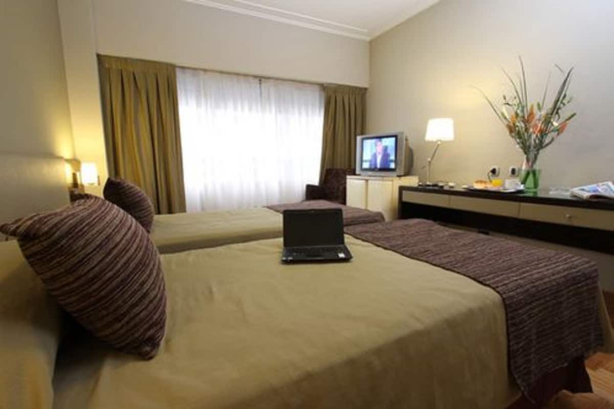 In-room safe, desk