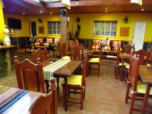 Food court