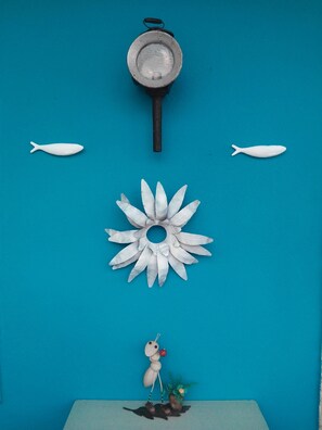 Exterior - Refuge in Santa Marta Hostel (Lisbon)