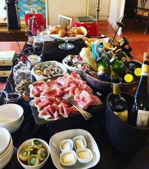 Dîner et souper servis sur place