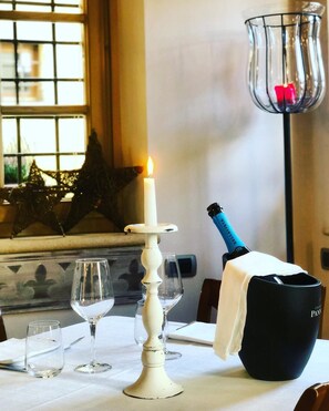 Lunch and dinner served - Locanda Lo Scudo (Soave)