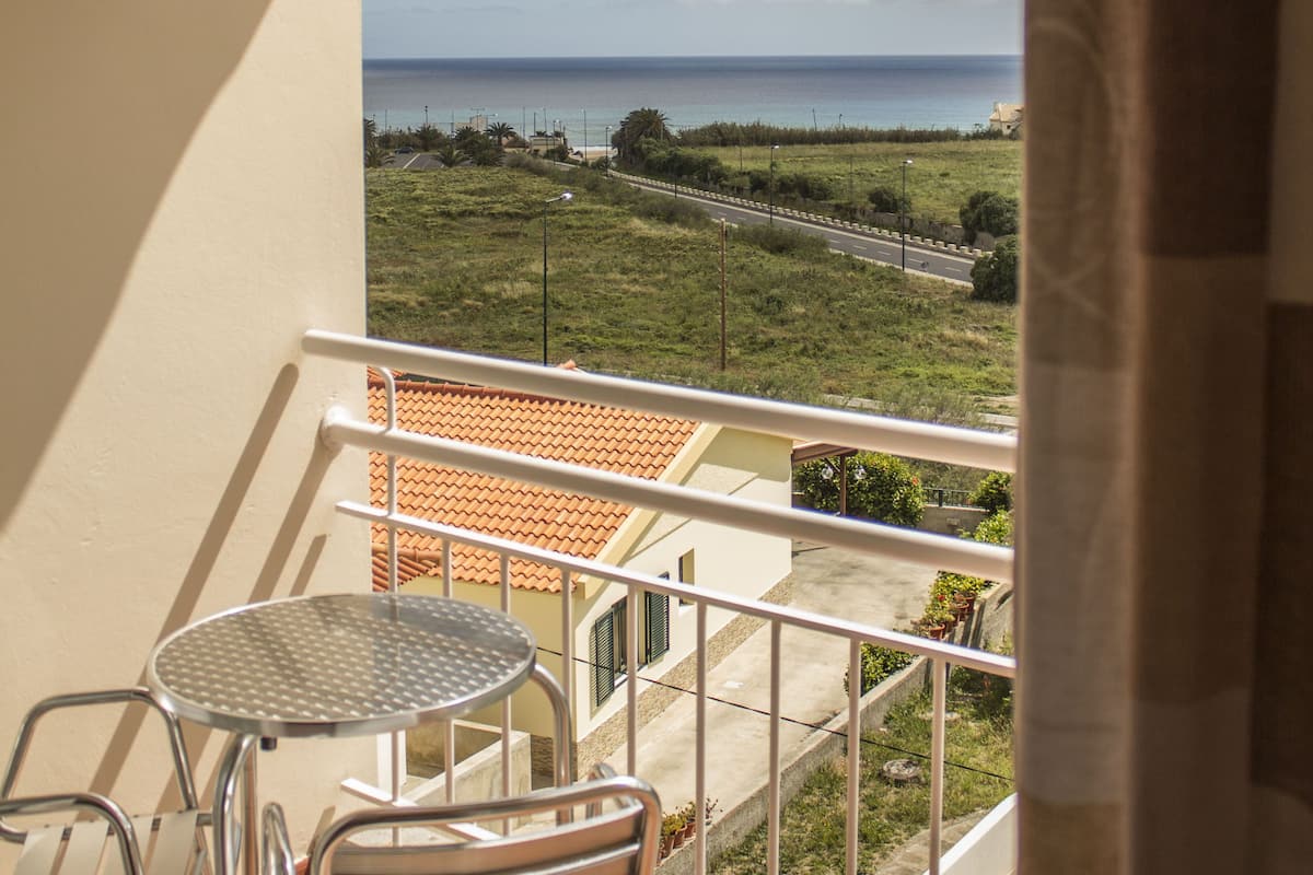 double room, sea view | balcony