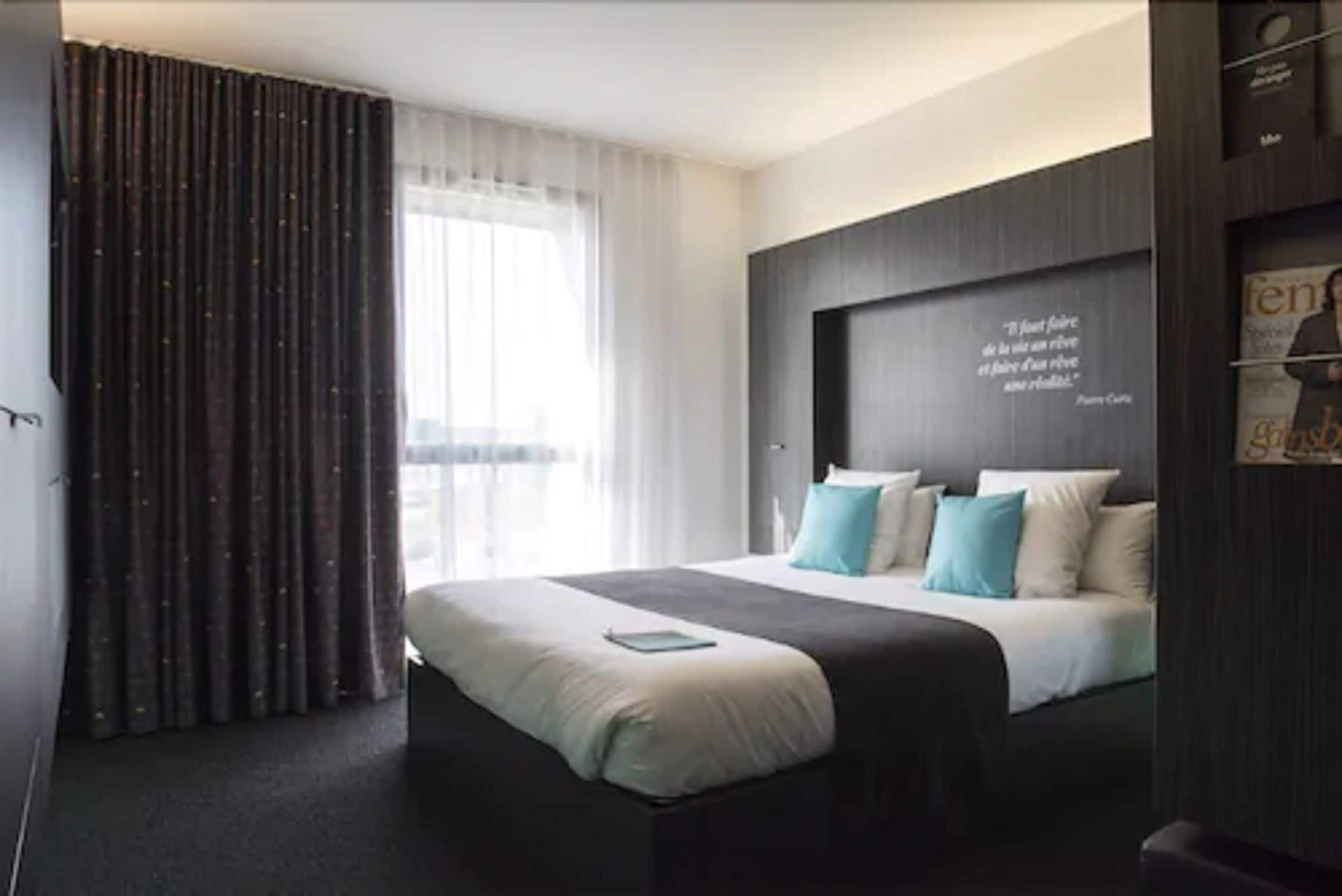 Hochwertige Bettwaren, individuell dekoriert, individuell eingerichtet