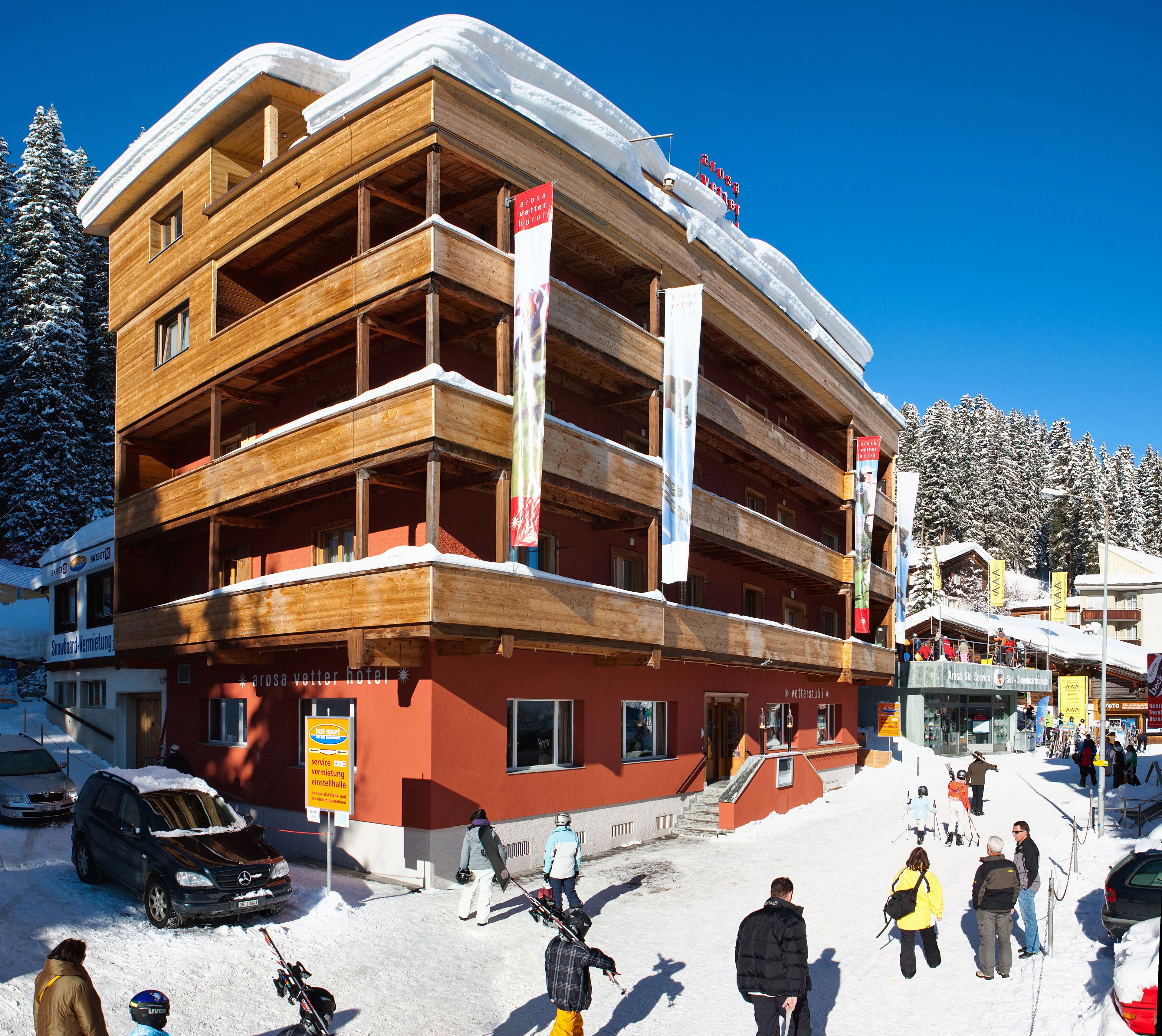 premium bedding, pillow-top beds, in-room safe, desk