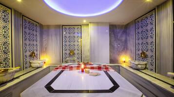 Espace de soins pour les couples, hammam, soins d'aromathérapie