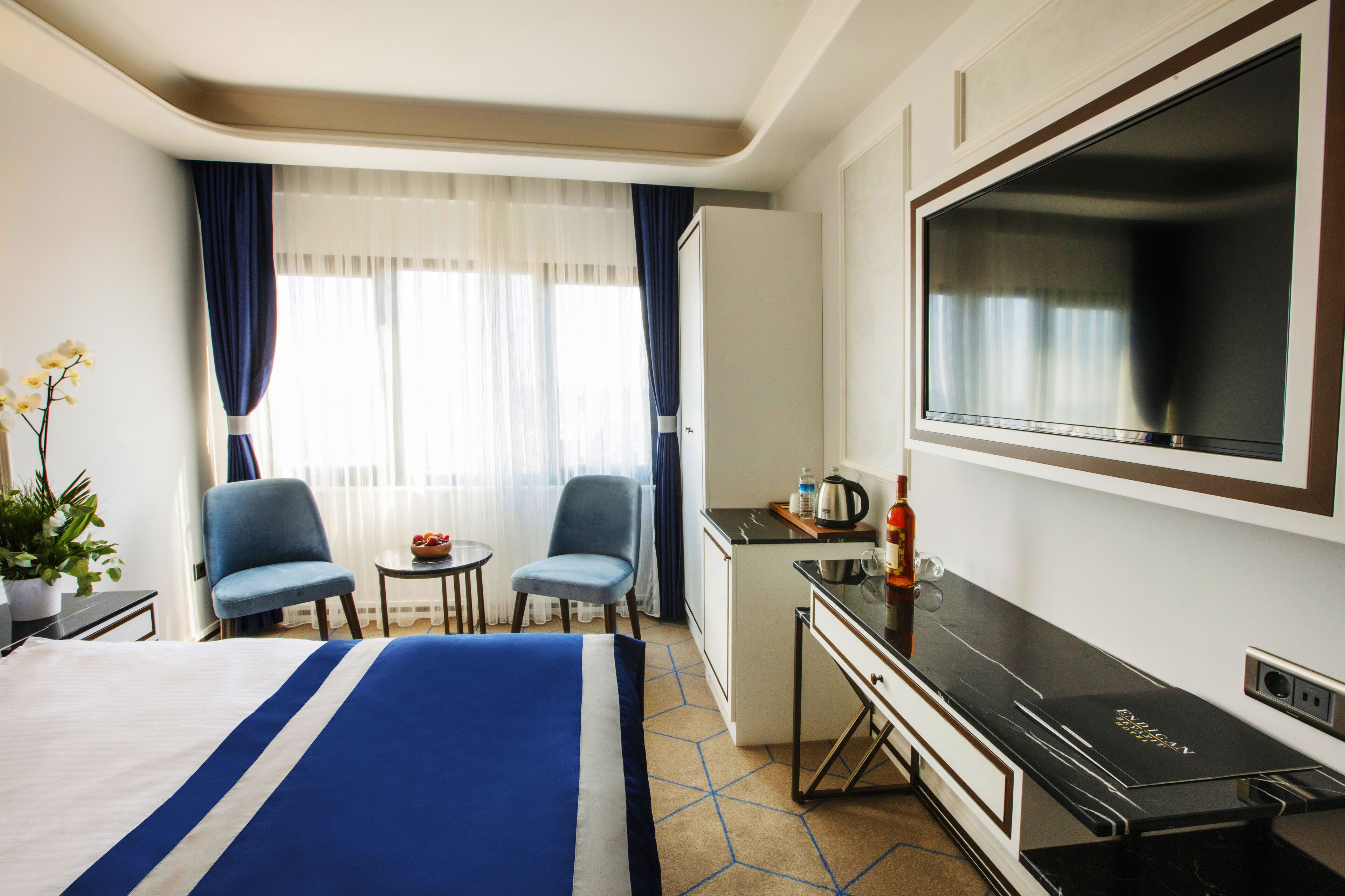 standard double or twin room, 1 bedroom | 1 bedroom, premium bedding, minibar, in-room safe