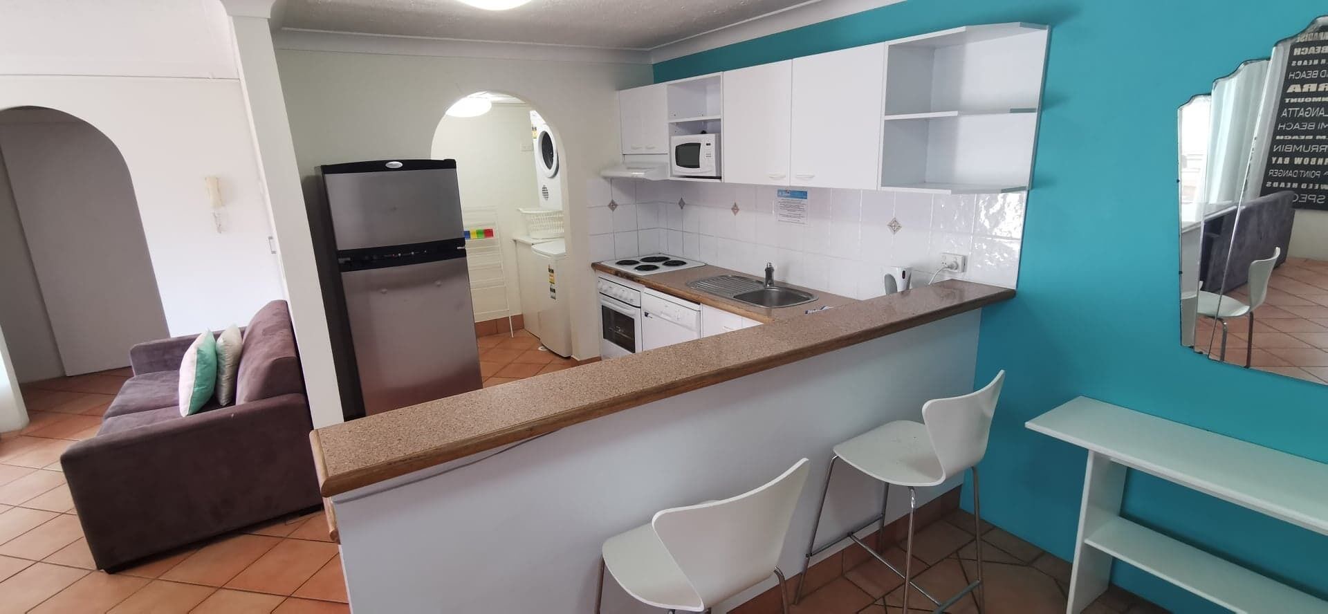 St Tropez Apartments — image 20