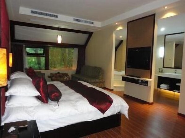 書桌、免費無線上網