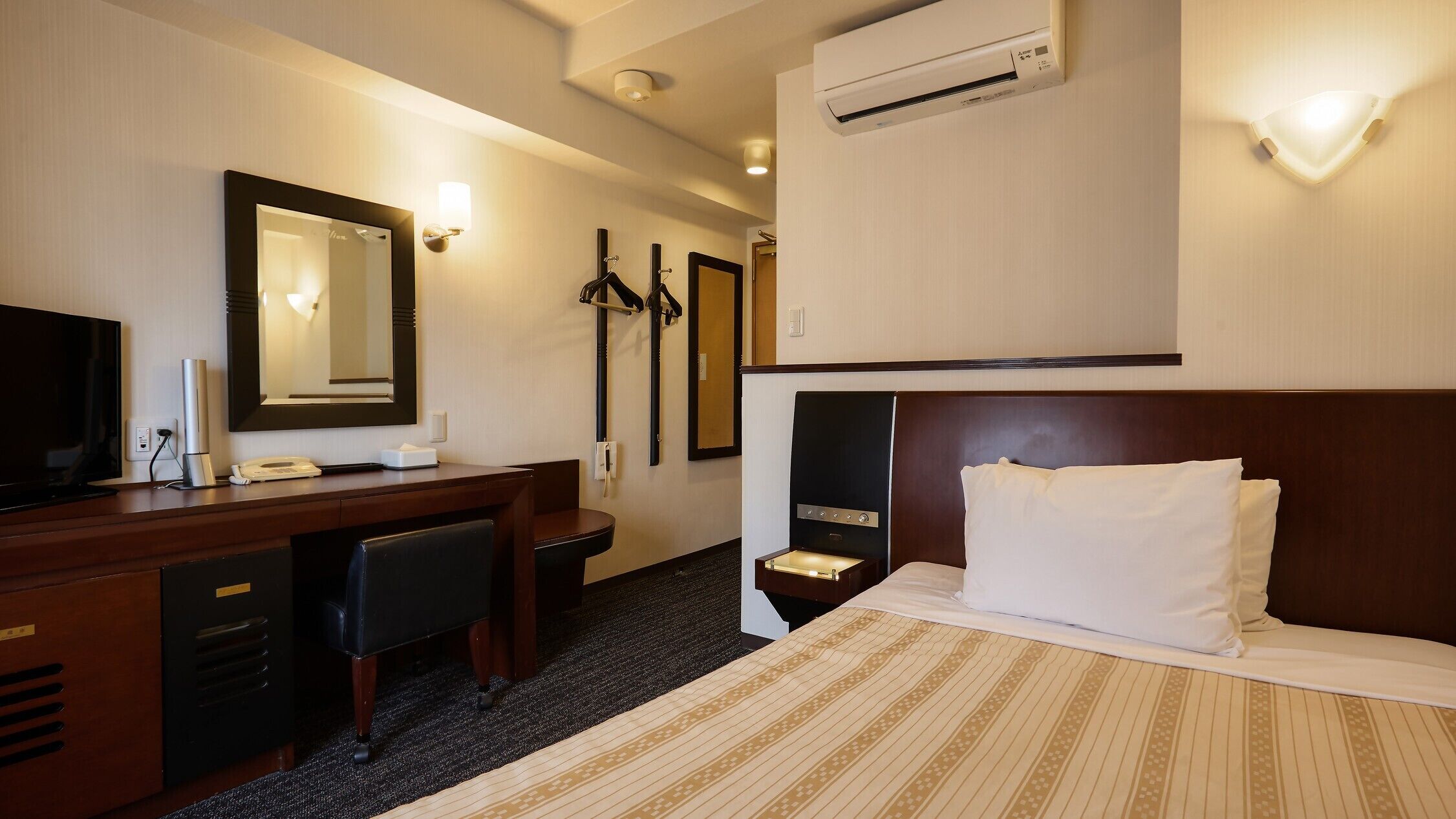 Desk, iron/ironing board, free WiFi, bed sheets