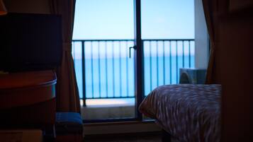 Down duvets, blackout curtains, iron/ironing board, free WiFi