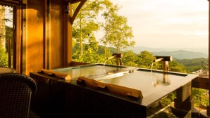 Quang cảnh nhìn từ nơi lưu trú