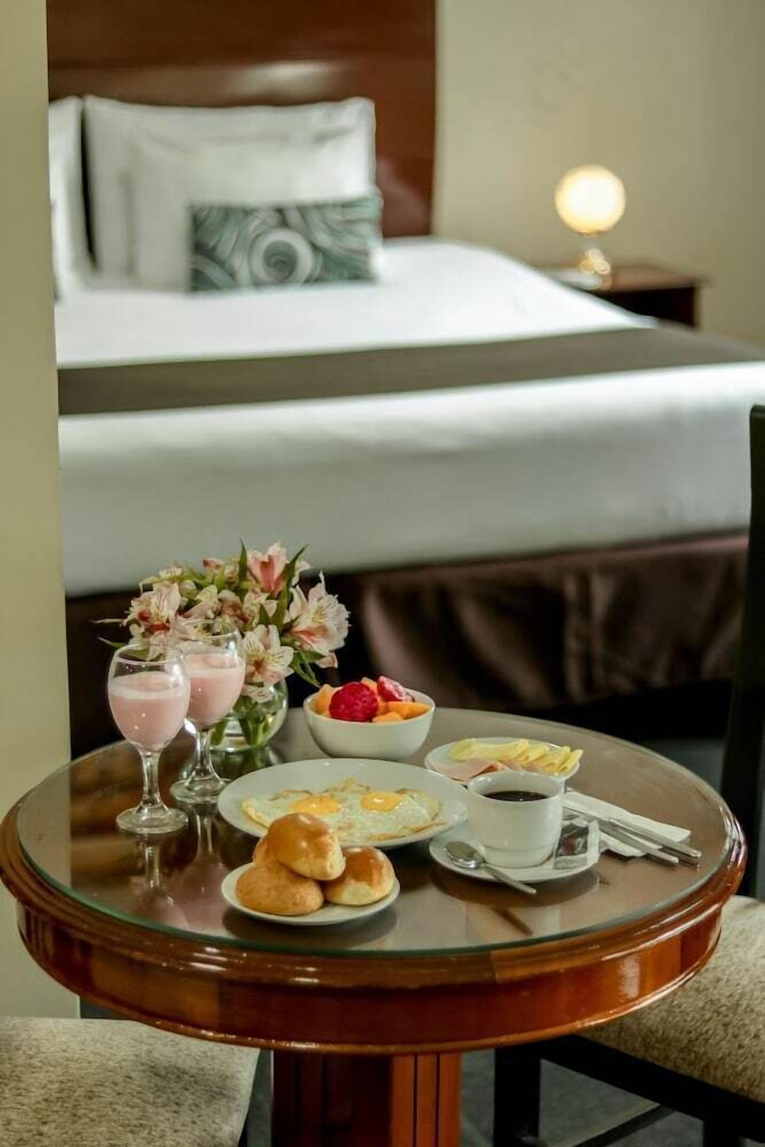 Photo - Epiqus Hotel