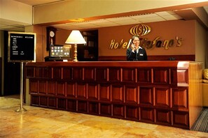 Lobby - Hotel Stefanos Miraflores (Lima)