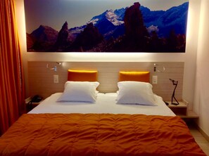 Suite | Minibar, in-room safe, individually decorated, individually furnished - Hotel Tamaro (Ascona)