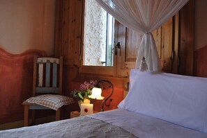 Suite Familiale, 2 chambres, terrasse, vue colline | 1 chambre, literie de qualité supérieure, matelas Select Comfort