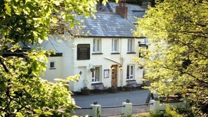 Exterior - The Rockford Inn (Lynton)