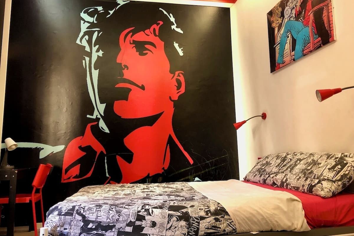 Klassieke kamer | Een kluis op de kamer, individueel gedecoreerd, individueel gemeubileerd