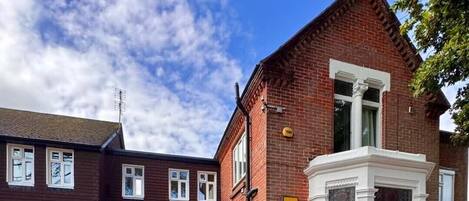 Façade de l’hébergement