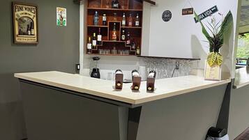 Check-in/check-out kiosk