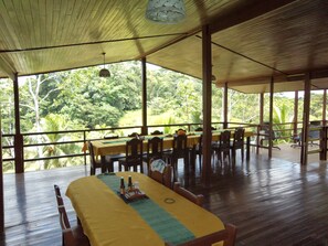 Breakfast, lunch, dinner served; local cuisine  - La Laguna del Lagarto Eco-Lodge (Pital)