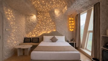 Jugnu Room with Grand Jacuzzi | 1 chambre, draps en coton égyptien, literie de qualité supérieure