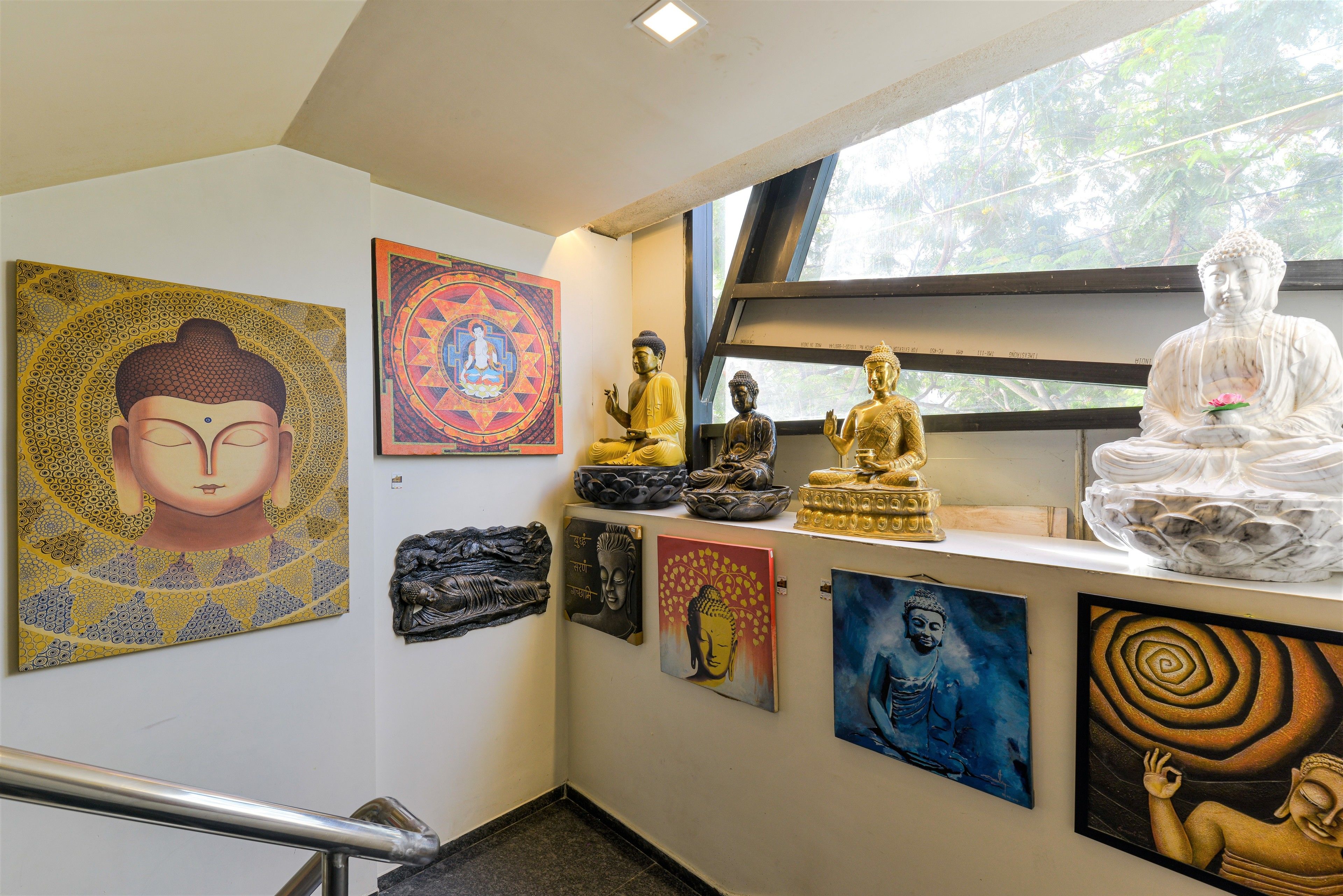 Photo - Dragonfly Hotel - The Art Hotel