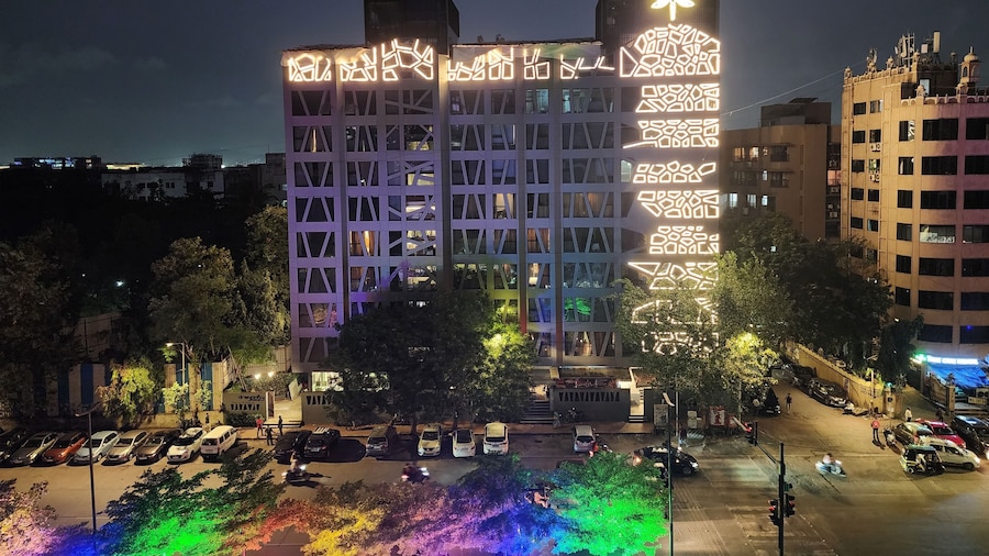 Dragonfly Hotel - The Art Hotel