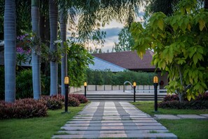 Garden - Tai‐Pan Resort & Condominium (Hua Hin)