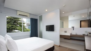 Standard Double Room - Nantra Silom (Bangkok)