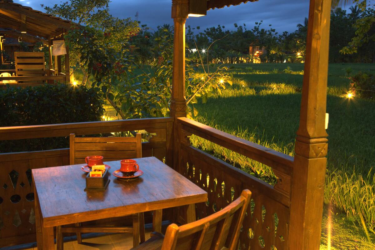 Vila (Bale) | Pemandangan balkon