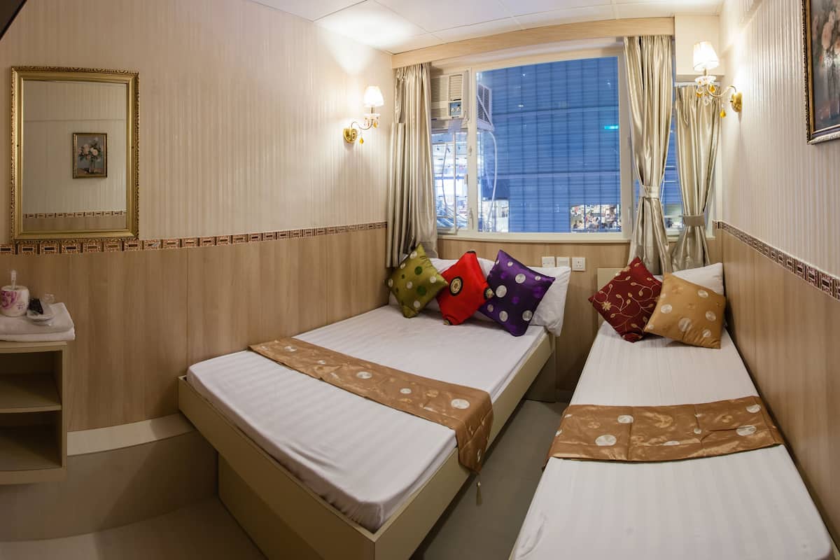 Blackout drapes, free WiFi, bed sheets, wheelchair access