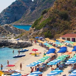 Spiaggia privata, sabbia bianca, navetta gratuita per la spiaggia